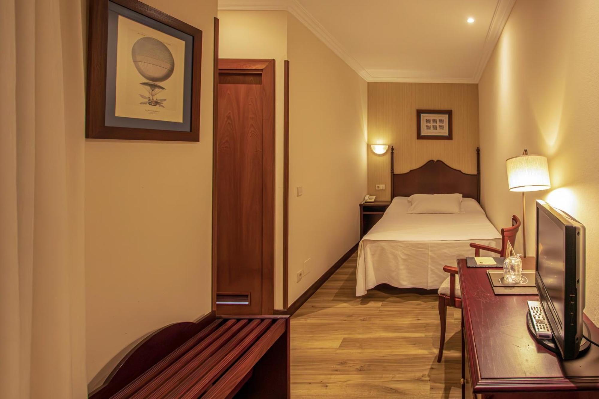 Playa Hotel 3*