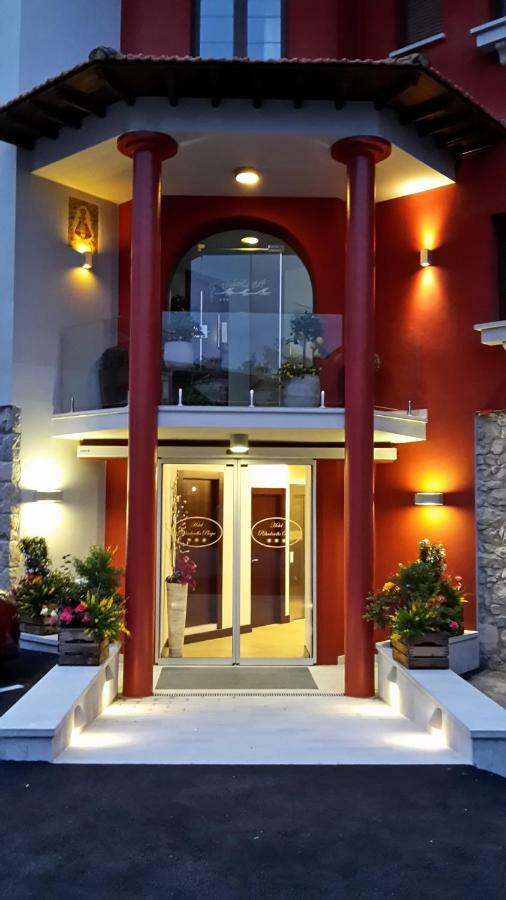 Playa Hotel 3*